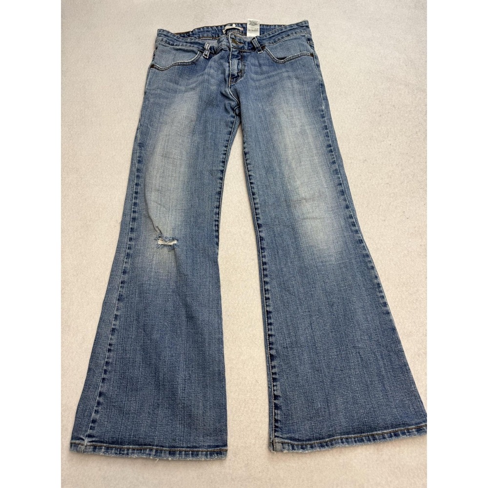 Levi's‎ 527 Jeans Womens 10S Blue Medium Wash Low Rise Flare Distressed Denim